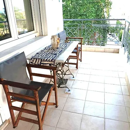Menexe Apartments-karavi Apartment *