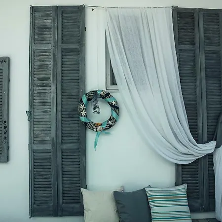 Menexe Apartments-karavi Apartment