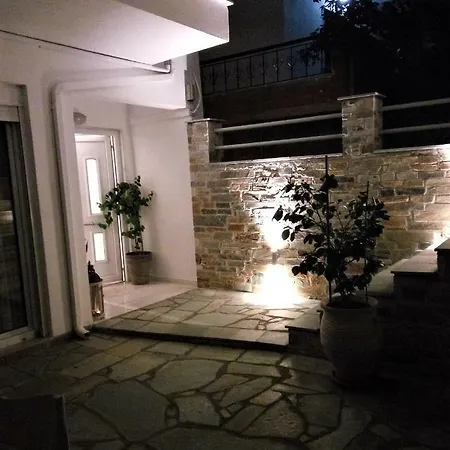 Apartment Menexe Apartments-karavi *